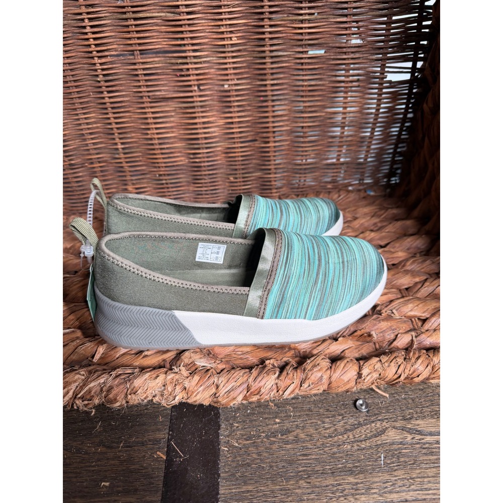 Lands' End Womens Teal Olive Space Dye Slip On Sneakers Shoes 515111 Size 6B